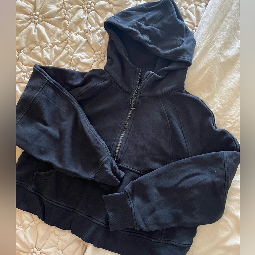 Black Lululemon Scuba Half Zip